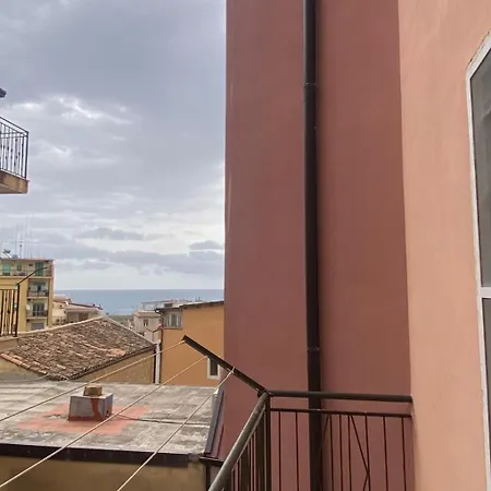 Apartment Casa Vacanze La Dimora Preziosa Crotone