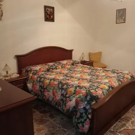 Casa Vacanze La Dimora Preziosa * Crotone